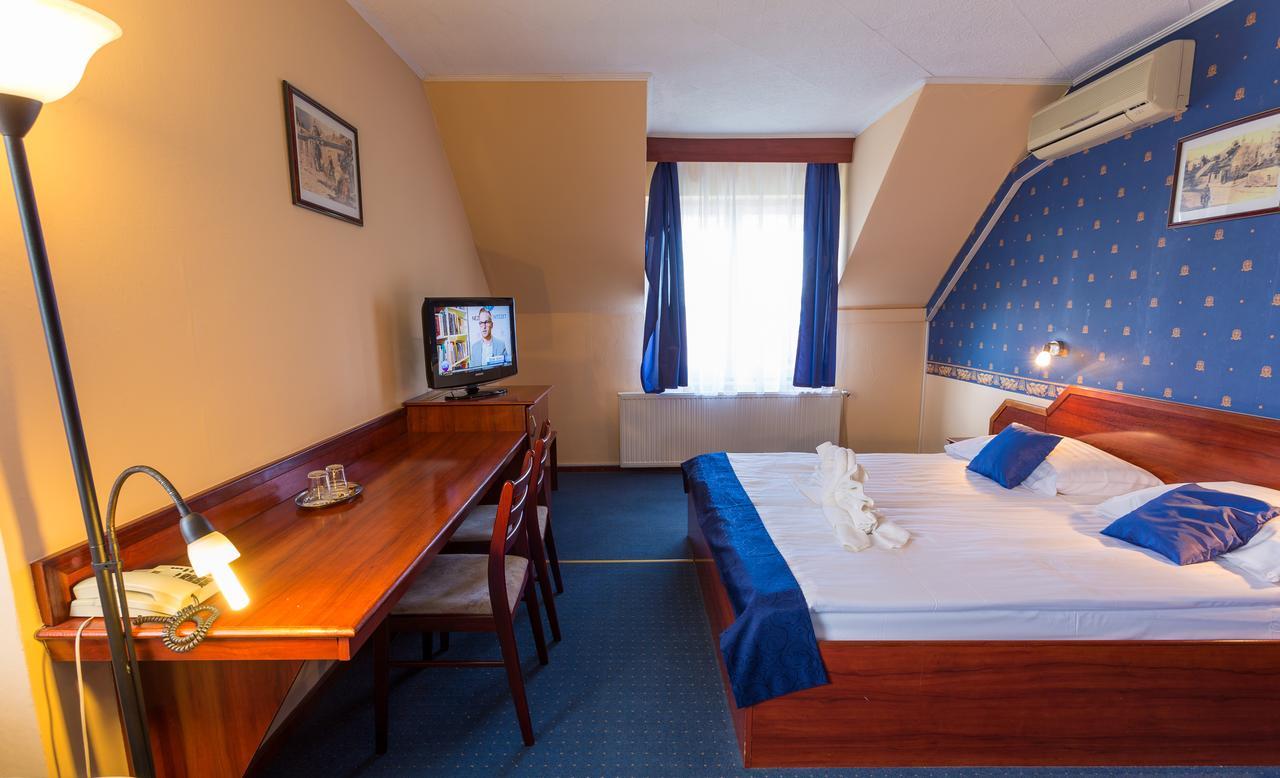 Classic Hotel Budapest Exterior photo